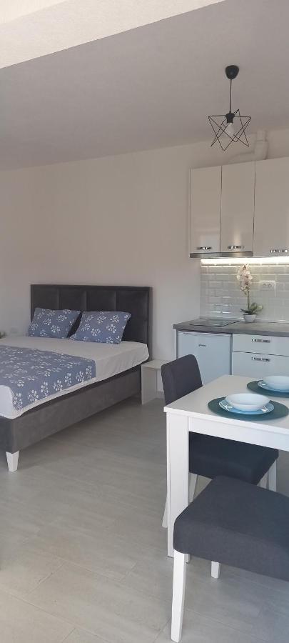 Bojan Apartamento Igalo Exterior foto